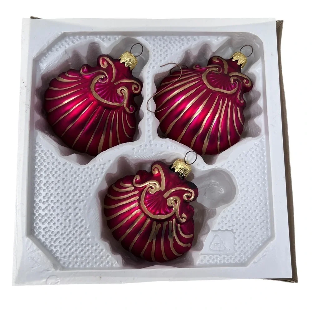 VTG Tannenbaum Collection Four Poland Blown Glass Red Gold Sea Shell Ornaments